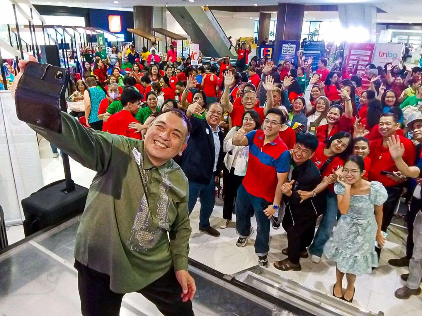 The Filipinos World